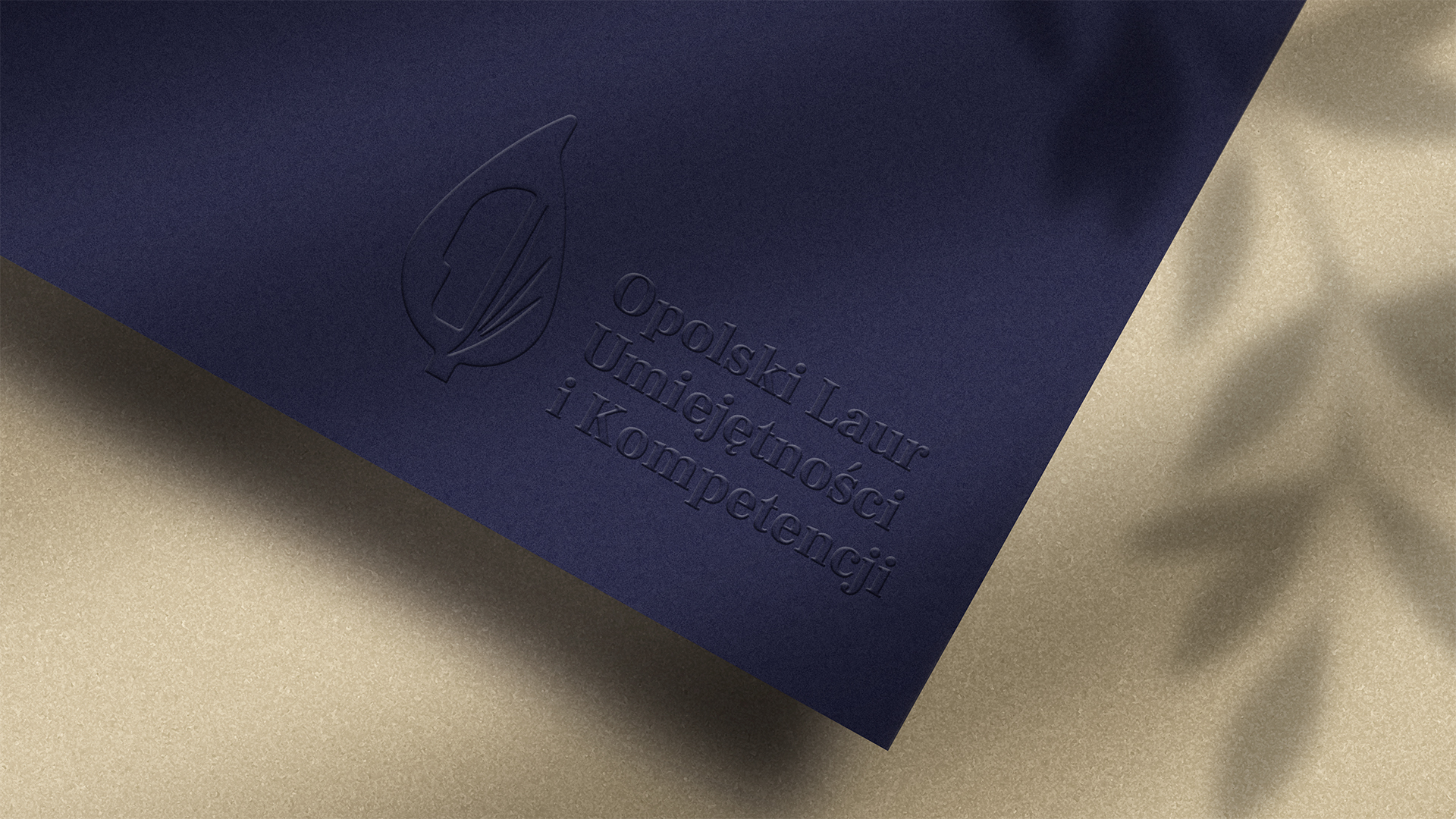 Opolski Laur Umiejętności i Kompetencji NOWE LOGO tłoczenie